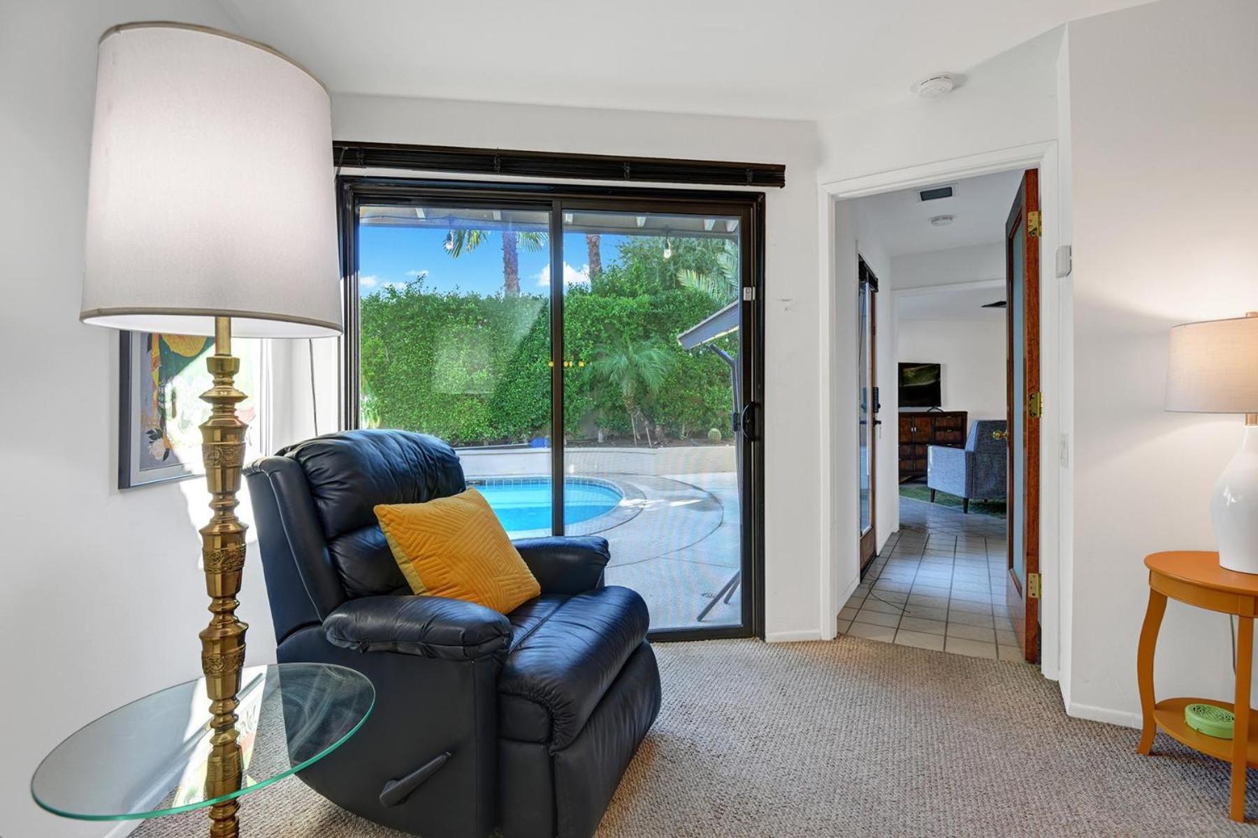 Los Compadres Oasis - 5 Bedroom Palm Springs Exteriör bild